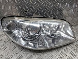 Gebruikte Koplamp rechts Fiat Punto II (188) 1.2 60 S Prijs € 30,00 Margeregeling aangeboden door de Nollen autorecycling
