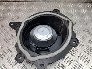 Gebruikte Luidspreker Peugeot 208 II (UB/UH/UP) 1.2 Vti 12V PureTech 100 Prijs € 15,00 Margeregeling aangeboden door de Nollen autorecycling