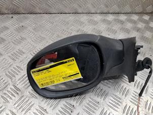Gebruikte Spiegel Buiten links Citroen C3 Pluriel (HB) 1.4 Prijs € 30,00 Margeregeling aangeboden door de Nollen autorecycling