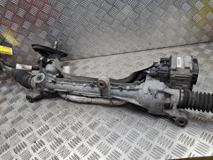 Gebruikte Stuurhuis Bekrachtigd Ford Focus 3 Wagon 1.0 Ti-VCT EcoBoost 12V 125 Prijs € 302,50 Inclusief btw aangeboden door de Nollen autorecycling