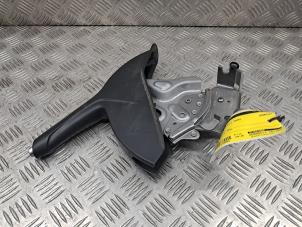 Gebruikte Handrem Mechaniek Ford Transit Courier 1.5 EcoBlue Prijs € 100,00 Margeregeling aangeboden door de Nollen autorecycling