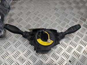 Gebruikte Stuurkolomschakelaar Ford Transit Courier 1.5 EcoBlue Prijs € 65,00 Margeregeling aangeboden door de Nollen autorecycling