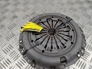 Gebruikte Koppelingsset (compleet) Peugeot Expert (V1/VA/VB/VE/VF/VT/VY) 1.6 Blue HDi 95 16V Prijs € 151,25 Inclusief btw aangeboden door de Nollen autorecycling