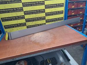 Gebruikte Sierlijst Mercedes Viano (639) 3.0 CDI V6 24V Euro 5 Prijs € 35,00 Margeregeling aangeboden door de Nollen autorecycling