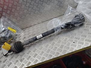 Gebruikte Homokineetas rechts-voor Volkswagen Golf VII (AUA) 1.6 TDI 16V Prijs € 75,00 Margeregeling aangeboden door de Nollen autorecycling