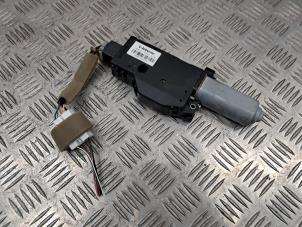 Gebruikte Schuifdak Motor Nissan NP 300 Navara (D23) 2.3 dCi twinturbo 16V Prijs op aanvraag aangeboden door de Nollen autorecycling