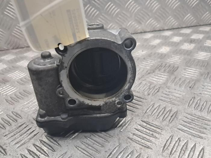 Gebruikte Gasklephuis Seat Ibiza III (6L1) 1.6 16V Prijs € 50,00 Margeregeling aangeboden door autodemontage denollen