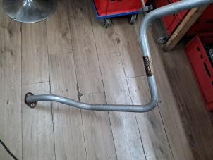 Gebruikte Uitlaat Middendemper Nissan Almera (N15) 1.6 GX,SLX,SR 16V Prijs € 50,00 Margeregeling aangeboden door de Nollen autorecycling