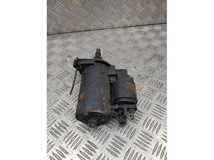 Gebruikte Startmotor Volkswagen Golf IV (1J1) 1.8 20V Turbo Prijs € 25,00 Margeregeling aangeboden door autodemontage denollen