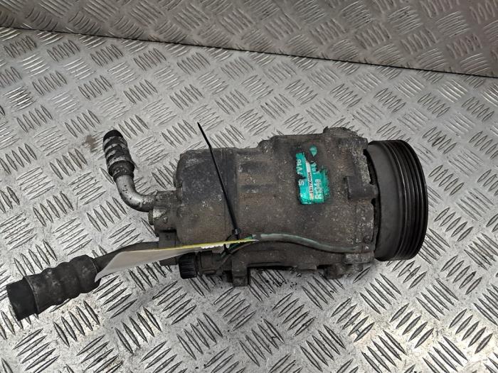 Gebruikte Aircopomp Volkswagen Golf IV (1J1) 1.8 20V Turbo Prijs € 65,00 Margeregeling aangeboden door autodemontage denollen