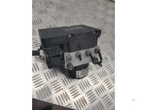 Gebruikte ABS Pomp Volvo V70 (SW) 2.5 T 20V Prijs € 125,00 Margeregeling aangeboden door de Nollen autorecycling