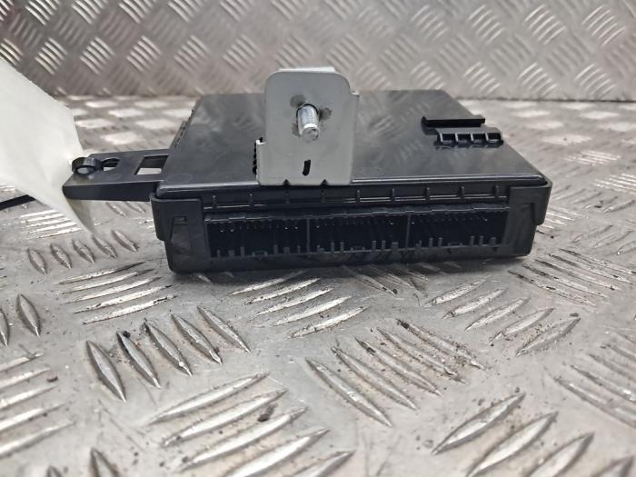 Gebruikte Computer Body Control Kia Rio IV (YB) 1.0i T-GDi 100 12V Prijs € 60,00 Margeregeling aangeboden door autodemontage denollen