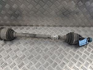 Gebruikte Steekas rechts-achter Mercedes Vito (447.6) 2.0 114 CDI 16V Prijs € 242,00 Inclusief btw aangeboden door de Nollen autorecycling