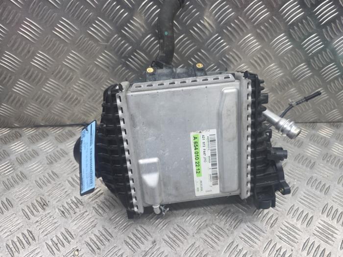 Gebruikte Intercooler Mercedes Vito (447.6) 2.0 114 CDI 16V Prijs € 121,00 Inclusief btw aangeboden door autodemontage denollen
