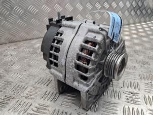 Gebruikte Dynamo Mercedes Vito (447.6) 2.0 114 CDI 16V Prijs € 89,99 Margeregeling aangeboden door de Nollen autorecycling