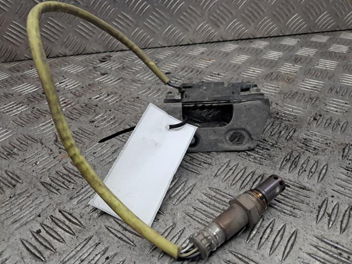 Lambda Sonde van een Mercedes-Benz Vito (447.6) 2.0 114 CDI 16V 2024