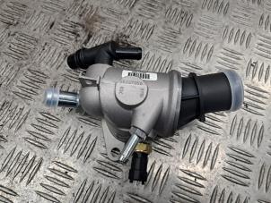 Gebruikte Thermostaathuis Alfa Romeo Giulietta (940) 1.4 TB 16V MultiAir Prijs € 65,00 Margeregeling aangeboden door de Nollen autorecycling