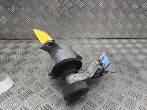 Gebruikte Motorsteun Mitsubishi Colt (Z2/Z3) 1.3 16V Prijs € 20,00 Margeregeling aangeboden door de Nollen autorecycling