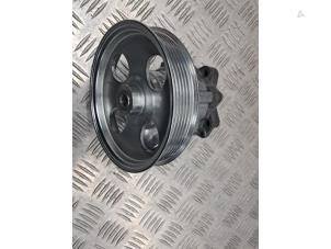 Gebruikte Stuurpomp Alfa Romeo 159 (939AX) 3.2 JTS V6 24V Q4 Prijs € 150,00 Margeregeling aangeboden door de Nollen autorecycling