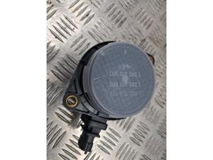 Gebruikte Luchtmassameter Fiat 500 (312) 1.3 MJTD 16V Prijs € 50,00 Margeregeling aangeboden door de Nollen autorecycling