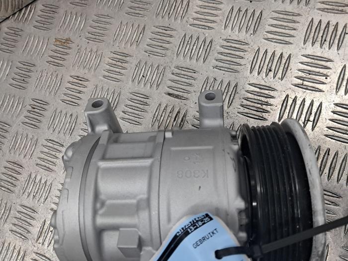 Aircopomp van een Alfa Romeo 159 (939AX) 1.8 MPI 16V 2007