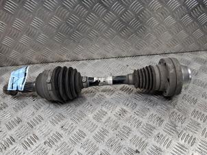 Gebruikte Homokineetas rechts-voor Volkswagen Touareg (7PA/PH) 3.0 TDI V6 24V BlueMotion Technology SCR Prijs € 125,00 Margeregeling aangeboden door de Nollen autorecycling