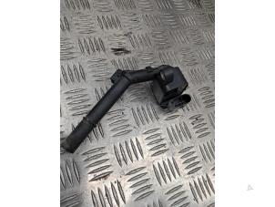 Gebruikte Bobine Mercedes GLA (156.9) 1.6 180 16V Prijs € 12,00 Margeregeling aangeboden door de Nollen autorecycling