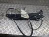 BMW 1 serie (E88) 120i 16V Raammechaniek 2Deurs rechts-voor