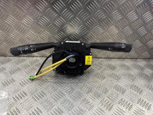 Gebruikte Licht + Raw Schakelaar Fiat Grande Punto (199) 1.3 JTD Multijet 16V 85 Actual Prijs € 75,00 Margeregeling aangeboden door de Nollen autorecycling