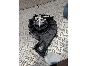 Gebruikte Chaufage Ventilatiemotor Opel Vectra C Caravan 2.2 DIG 16V Prijs € 50,00 Margeregeling aangeboden door de Nollen autorecycling