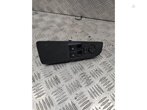 Gebruikte Schakelaar Elektrisch Raam Fiat Grande Punto (199) 1.3 JTD Multijet 16V 85 Actual Prijs € 35,00 Margeregeling aangeboden door de Nollen autorecycling