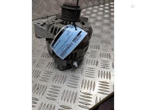 Gebruikte Dynamo Landrover Discovery IV (LAS) 3.0 TD V6 24V Prijs € 80,00 Margeregeling aangeboden door de Nollen autorecycling