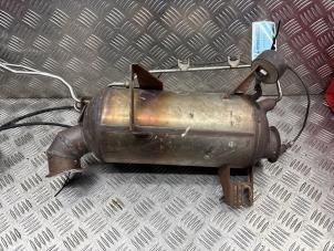 Gebruikte Roetfilter Volkswagen Transporter T5 2.0 TDI DRF Prijs € 550,00 Margeregeling aangeboden door de Nollen autorecycling