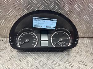 Gebruikte Tellerklok Mercedes Vito (639.6) 2.2 113 CDI 16V Euro 5 Prijs € 150,00 Margeregeling aangeboden door de Nollen autorecycling
