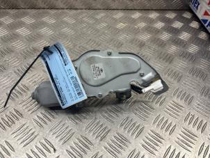 Gebruikte Motor Ruitenwisser achter Chevrolet Spark 1.2 16V Prijs € 25,00 Margeregeling aangeboden door de Nollen autorecycling