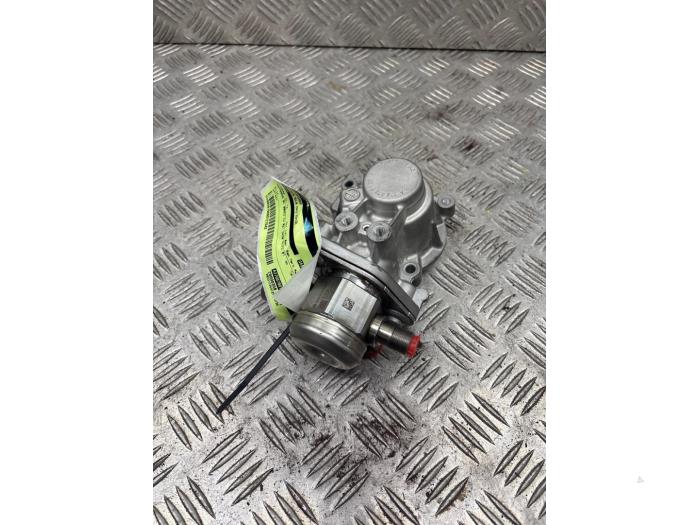 Gebruikte Hogedrukpomp Mercedes SLK (R172) 3.5 350 V6 24V BlueEFFICIENCY Prijs € 175,00 Margeregeling aangeboden door autodemontage denollen
