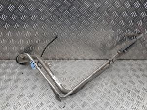 Gebruikte Vulpijp Brandstoftank Ford Fiesta 6 (JA8) 1.0 EcoBoost 12V 125 Prijs € 75,00 Margeregeling aangeboden door de Nollen autorecycling