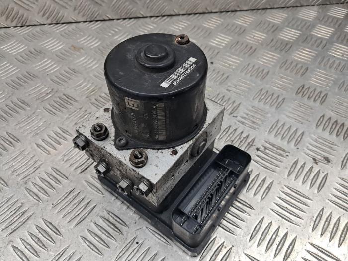 Gebruikte ABS Pomp Audi A3 (8P1) 1.6 Prijs € 47,00 Margeregeling aangeboden door autodemontage denollen