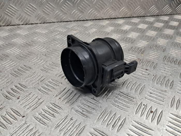 Gebruikte Luchtmassameter Volkswagen Polo V (6R) 1.4 TDI DPF BlueMotion technology Prijs € 20,00 Margeregeling aangeboden door autodemontage denollen