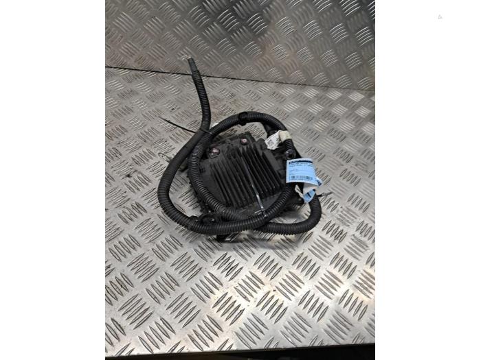 Gebruikte Computer Cruise Control Tesla Model S P100D Prijs € 225,00 Margeregeling aangeboden door autodemontage denollen