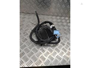 Gebruikte Computer Cruise Control Tesla Model S P100D Prijs € 225,00 Margeregeling aangeboden door de Nollen autorecycling