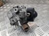 Dieselpomp van een Volkswagen Polo V (6R) 1.4 TDI DPF BlueMotion technology 2015