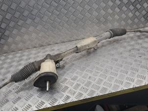 Gebruikte Stuurhuis Renault Kangoo Express (FW) Prijs € 75,00 Margeregeling aangeboden door de Nollen autorecycling