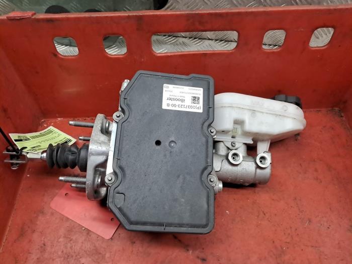 Gebruikte Rembol Tesla Model S P100D Prijs € 440,00 Margeregeling aangeboden door autodemontage denollen