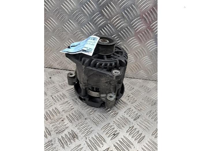 Alternator van een Ford Transit Connect 1.8 TDdi LWB Euro 4 2012
