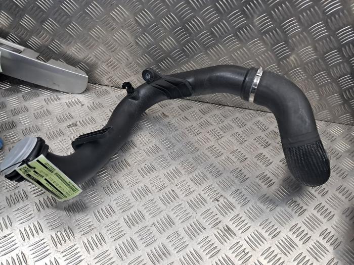 Gebruikte Intercooler Slang Alfa Romeo Giulietta (940) 2.0 JTDm 16V 170 Prijs € 75,00 Margeregeling aangeboden door autodemontage denollen