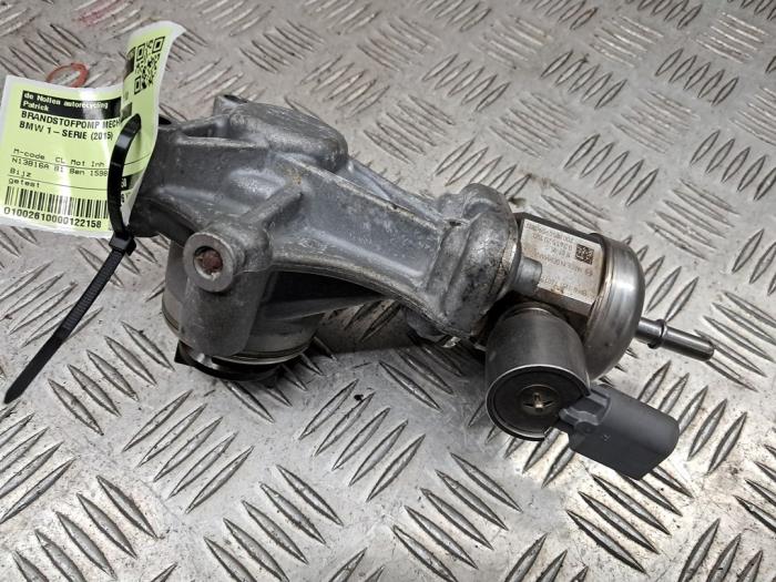 Gebruikte Brandstofpomp Mechanisch BMW 1 serie (F20) 116i 1.6 16V Prijs € 200,00 Margeregeling aangeboden door autodemontage denollen