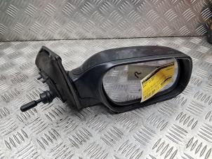 Gebruikte Spiegel Buiten rechts Mazda 3 Sport (BK) 1.3i 16V Prijs € 30,00 Margeregeling aangeboden door de Nollen autorecycling
