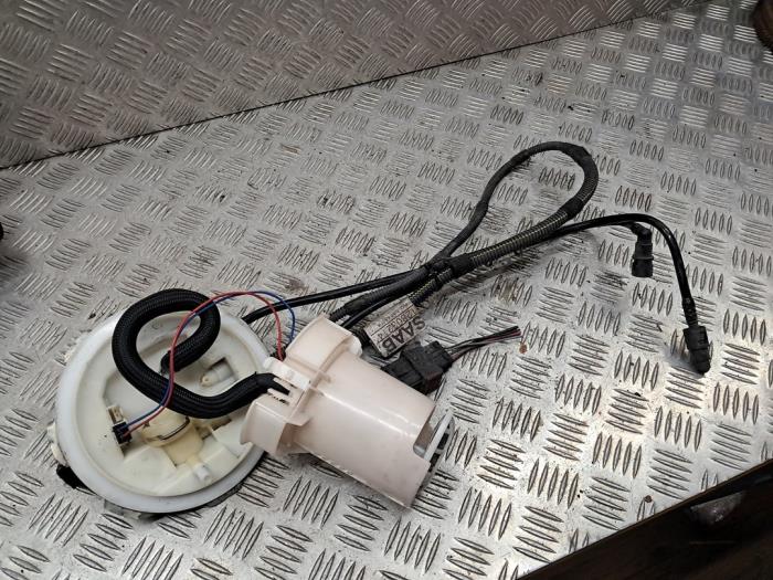 Gebruikte Tank element Pomp Saab 9-3 II Sport Sedan (YS3F) 1.8i 16V Prijs € 50,00 Margeregeling aangeboden door autodemontage denollen