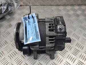 Dynamo van een Mercedes-Benz A (177.0) 1.3 A-180 Turbo 16V 2018